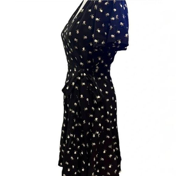JILL STUART  Wrap Dress | Black Mini V-Neck  Floral Embroidered Size 4 Romantic - Picture 9 of 13